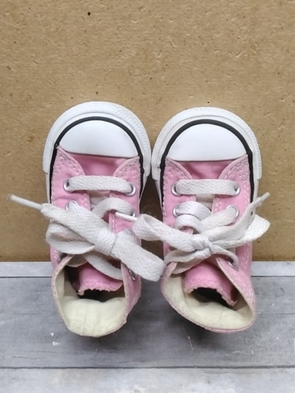Converse All Star Chuck Taylor White & Pink Infant Trainers 7J234 Size 3/11 cm